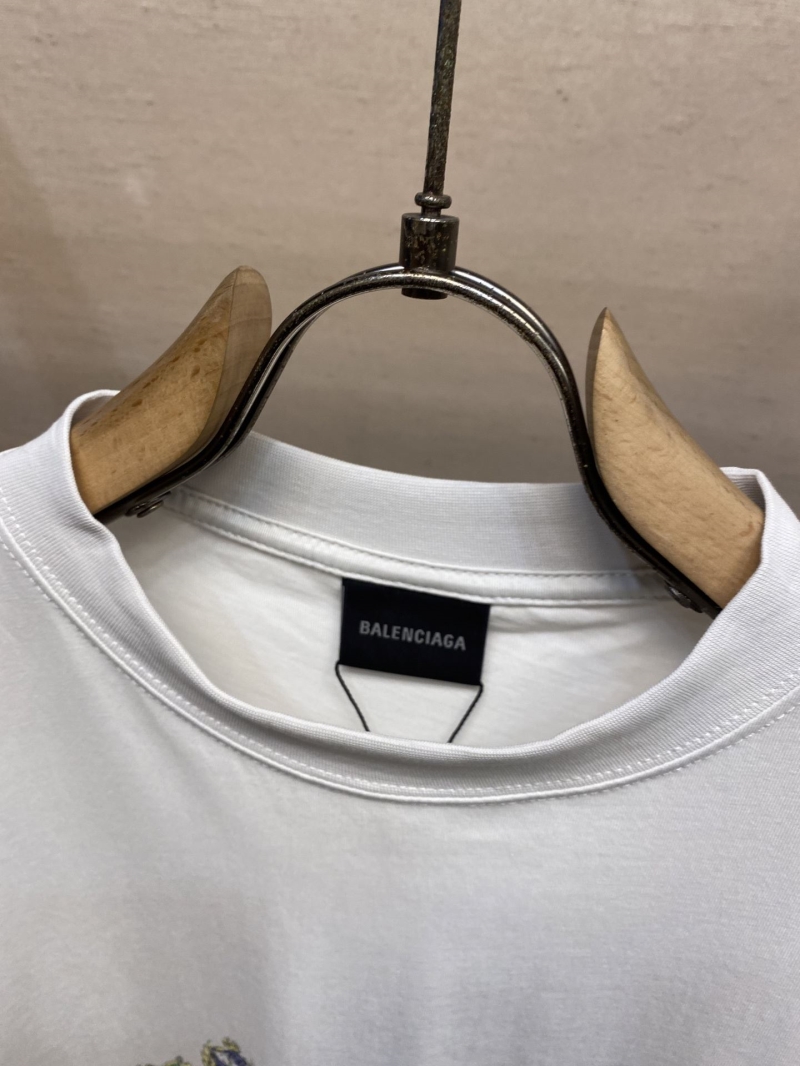 Ba1en*iaga t-shirts